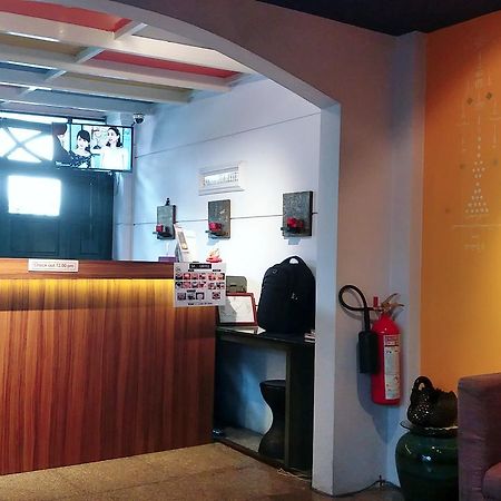 Justbeds Hotel Банкок Екстериор снимка