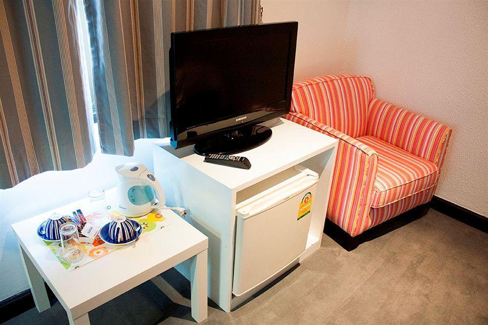 Justbeds Hotel Банкок Екстериор снимка